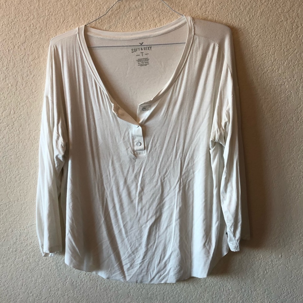 Aerie top